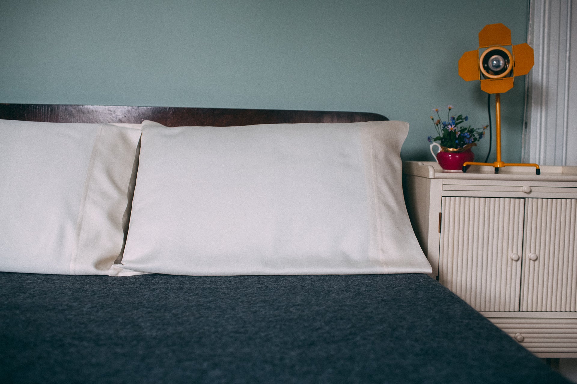 Mulberry Silk Pillowcases The Ultimate Luxury Mulberry Silk Sleepwear