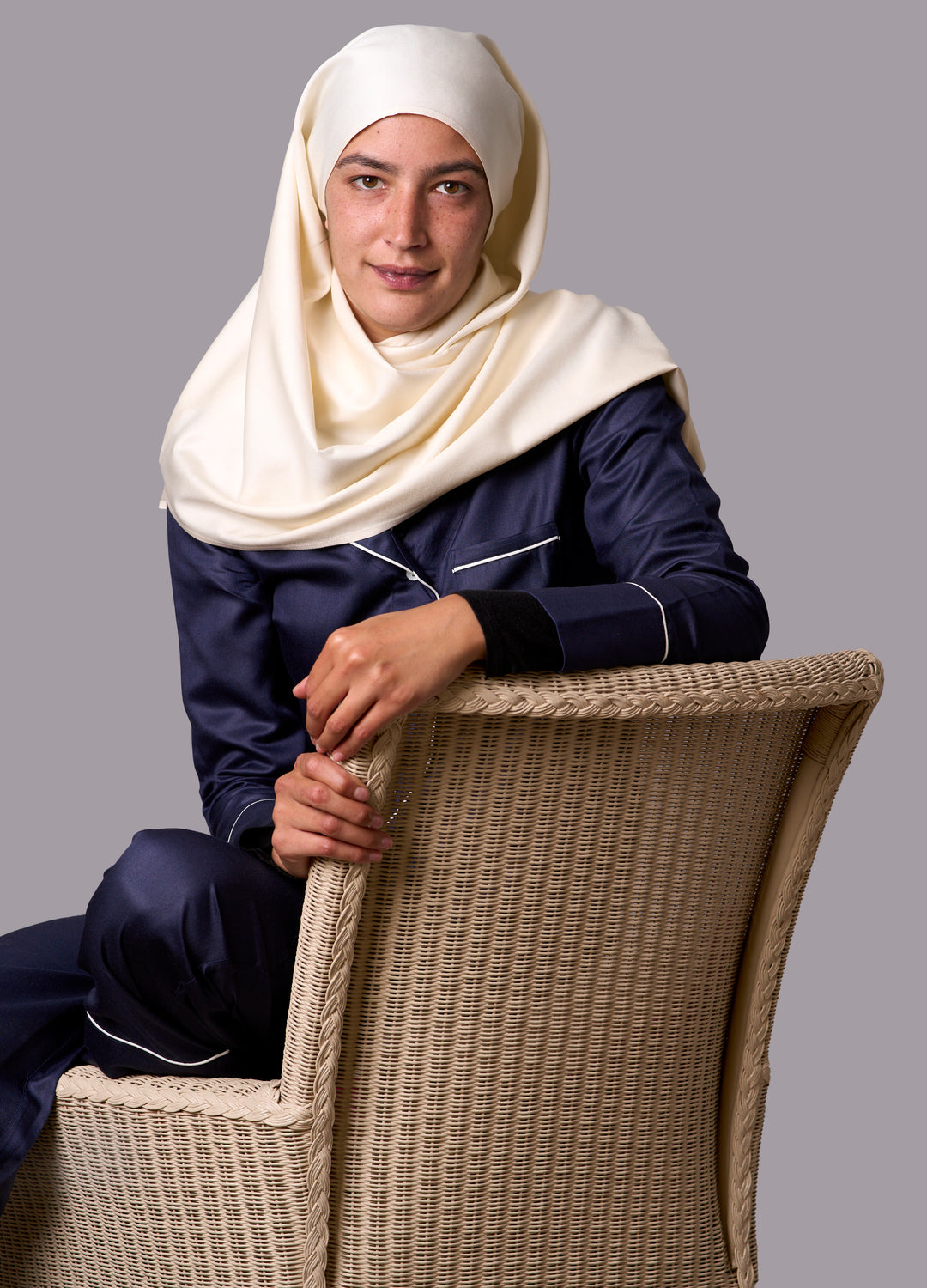 Mulberry Silk Hijab - Midnight Navy or Ivory