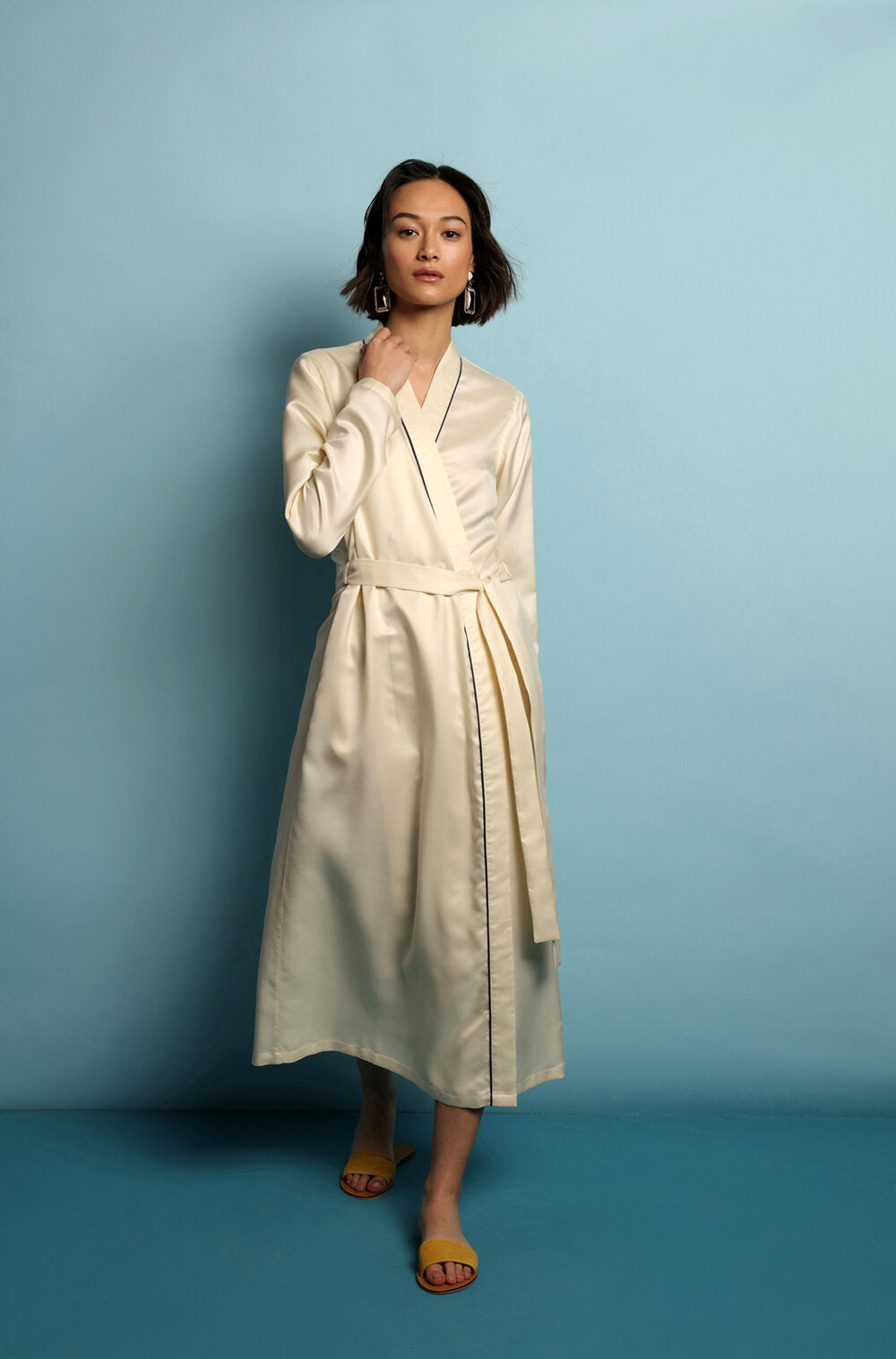 Luxury Mulberry Silk Robe - Natural Ivory with Navy Piping