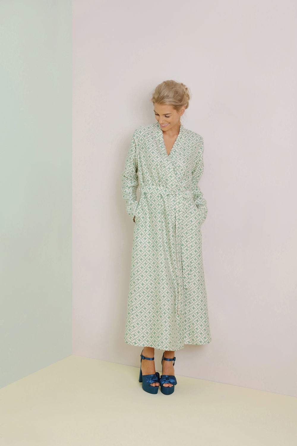 Luxury Mulberry Silk Robe - Leh Sage
