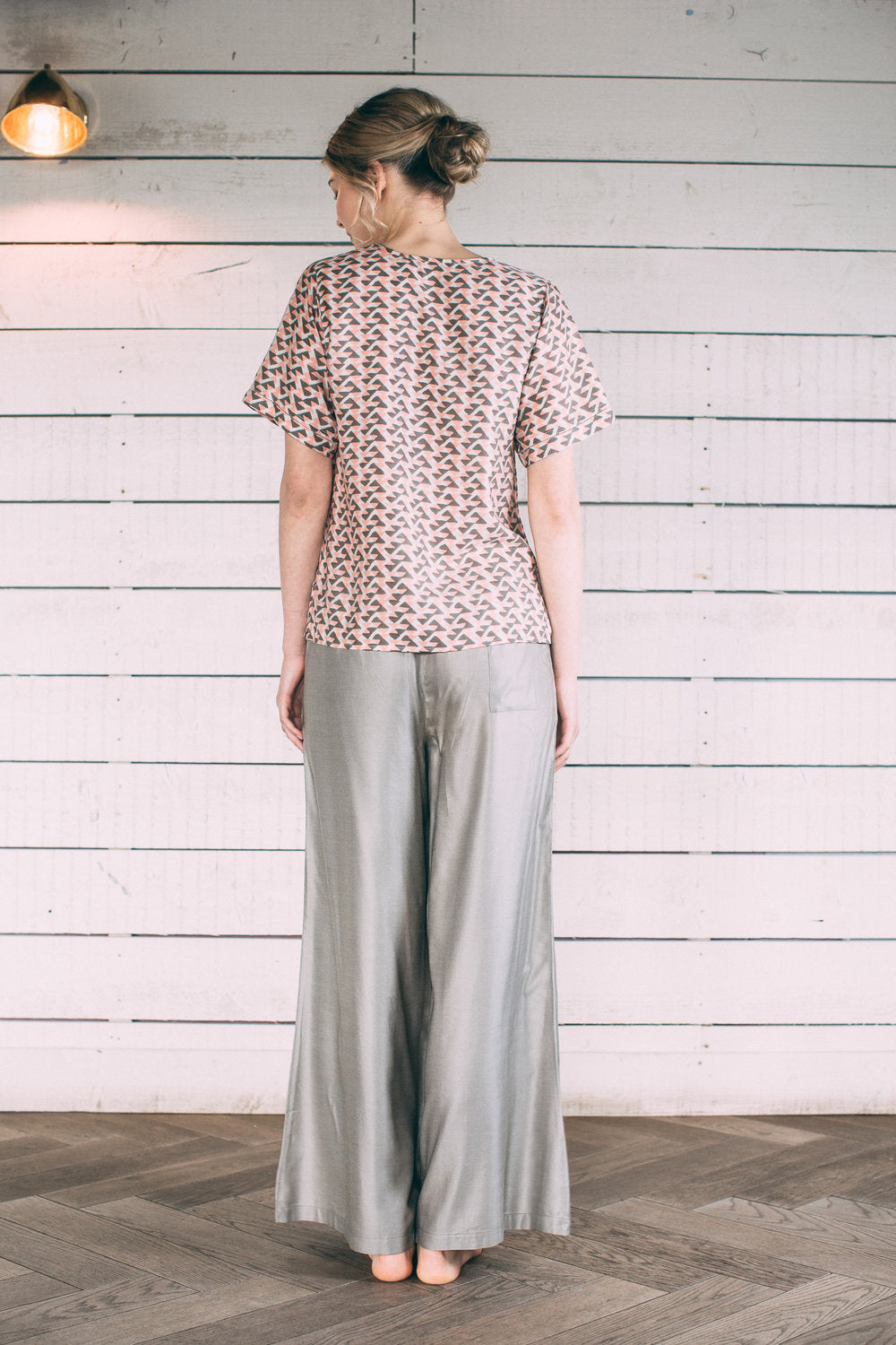 Mulberry Silk Sleeved Top Reverse - Coral/Grey